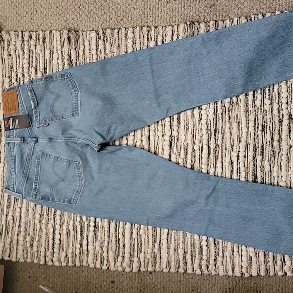 Levi's‎ Blue Premium High Rise Wedgie Ripped Jeans Size 24 - Picture 3 of 11